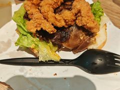 -必胜客(砂之船中东奥莱店)