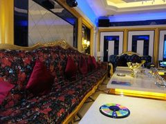 -宝马至尊(桐泾商务广场店)