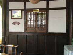 大堂-庶民居中餐馆(花土店)