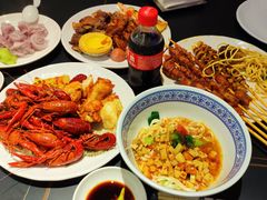 -涨巢·潮玩水疗局