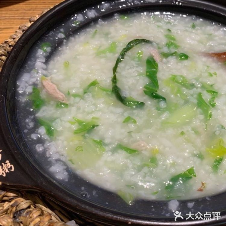 今天尝了最正宗的锅贴