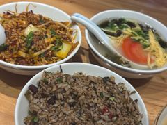 -怪噜范·老贵阳街头名小吃(汇金星力城店)