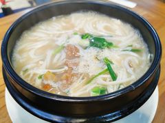 什锦砂锅米线-双桥园·云南过桥米线(古城南门店)