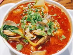 -何记花甲(海岸城旗舰店)