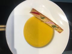 奶油南瓜汤-鼎鼎西餐厅