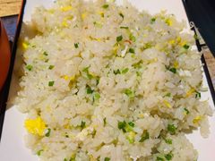 -虾弄弄海派小龙虾·牛羊蝎子火锅