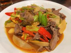 酸木瓜炒牛肉-紫滇源云南生态菜(丹凤街店)