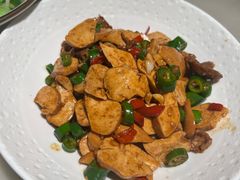 -佬麻雀·剁椒鱼头(京基KK One店)