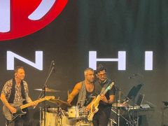 -交通银行前滩31演艺中心