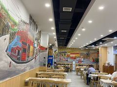 -江城燕子大排档(江汉路步行街店)
