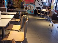 大堂-麦当劳(龙之梦购物中心店)