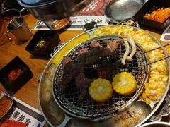 -青瓦炭韩潮烤肉(花园道店)