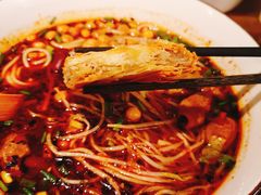 -麻婆婆白家肥肠粉(海岸城店)
