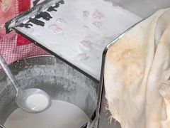 -河记肠粉店