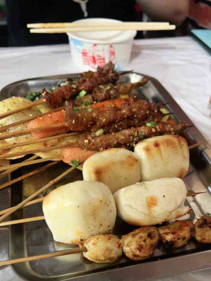 李记烧烤-"如果来海螺沟旅游的话,一定要去品尝这家李.