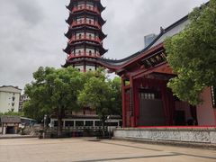 -绳金塔
