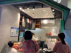 门面-茉酸奶(松江开元地中海店)
