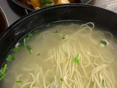 -上味馆南翔小笼(真金路店)