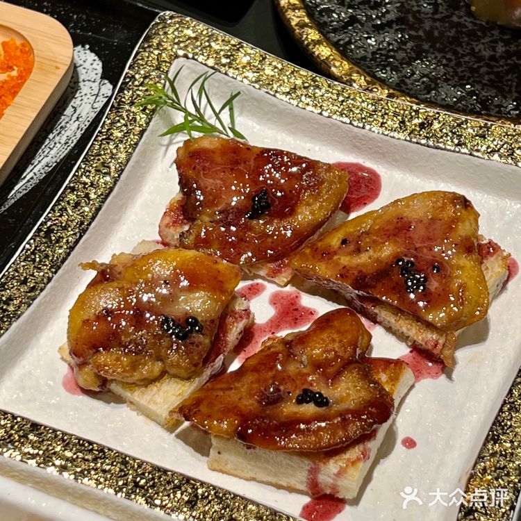 日料自由🍣悦竹吟开到济南万象城了！