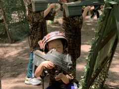 -亲兄弟真人CS团建拓展基地