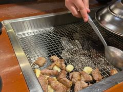 -肉甲韩国木炭烤肉(新壹街1店)