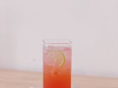 -小涵家蛋糕·咖啡(金山湖花园店)