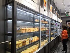 面包甜点陈列柜-糖涩(新佳丽店)
