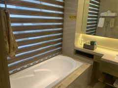 -兴芮温泉度假区