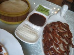 -六和聚传统烤鸭.天津菜(和平店)