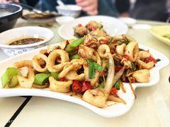 -覃记海鲜美食餐厅