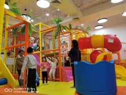 -MAGE麦其天地儿童乐园(滨江百联店)