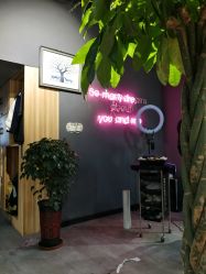 -MOVAN  HAIR莫凡匠人发型屋