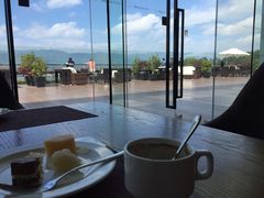 -昆明春城湖畔度假村