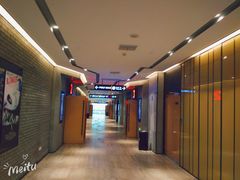 等候区-保利国际影城杭州中南店