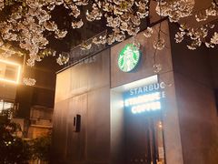-玛格萝妮比萨屋(四平店)