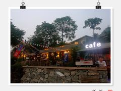 -百里峡七彩艺术小镇