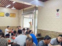 -穆彦华逍遥镇胡辣汤(岗坡路店)