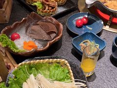 -湊湊火锅·茶憩(打浦桥日月光店)