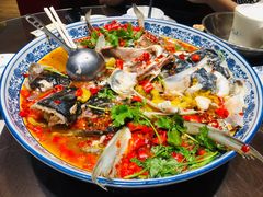 -湘潭九龙鱼头店(城南西路店)