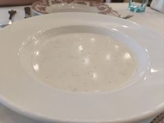 奶油松茸蘑菇汤-莫斯科餐厅