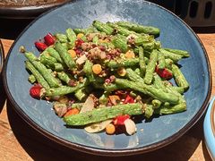 干煸刀豆-耶里夏丽·丝路新疆菜·清真食品(徐汇南丹东路臻选店)