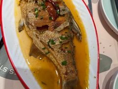 -黄记煌三汁焖锅(新佳丽江汉路店)