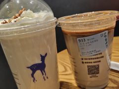 -瑞幸咖啡(新世界中心店)