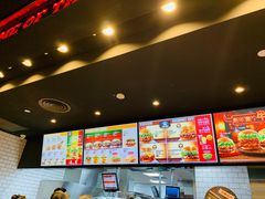 -汉堡王(下沙银泰店)