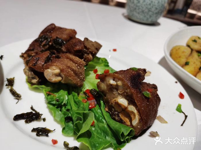 安吉涵田度假村·水榭居中餐厅图片