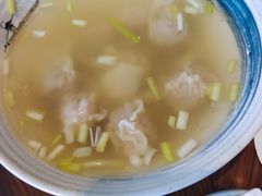 -白天鹅宾馆·月兔吧