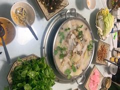 -黎老幺光雾山黄羊汤锅