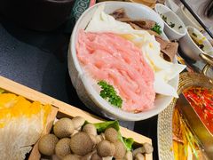 -廖掌柜·重庆鲜货火锅(上海首店)