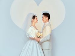 -AOROA·奥洛拉婚纱摄影·旅拍·礼服