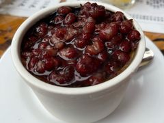 龟苓膏加红豆-俊丽双皮奶甜品店